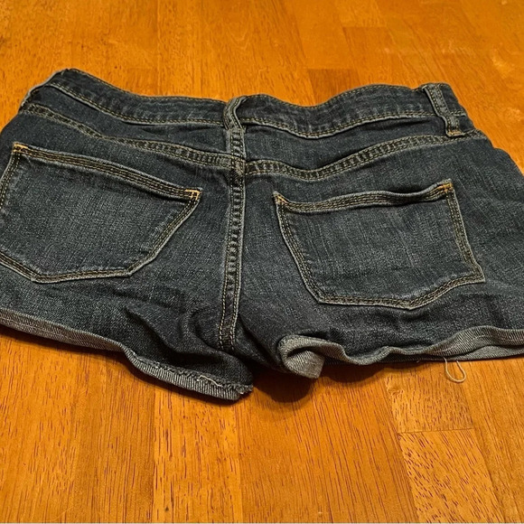 Universal Thread High Rise Shortie cutoff shorts, size 0 - Picture 2 of 5